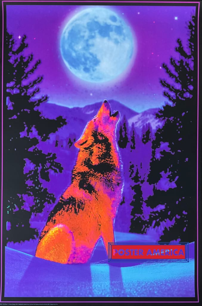 Wolf Howling at Moon Blacklight Poster 24 x 36 – PosterAmerica
