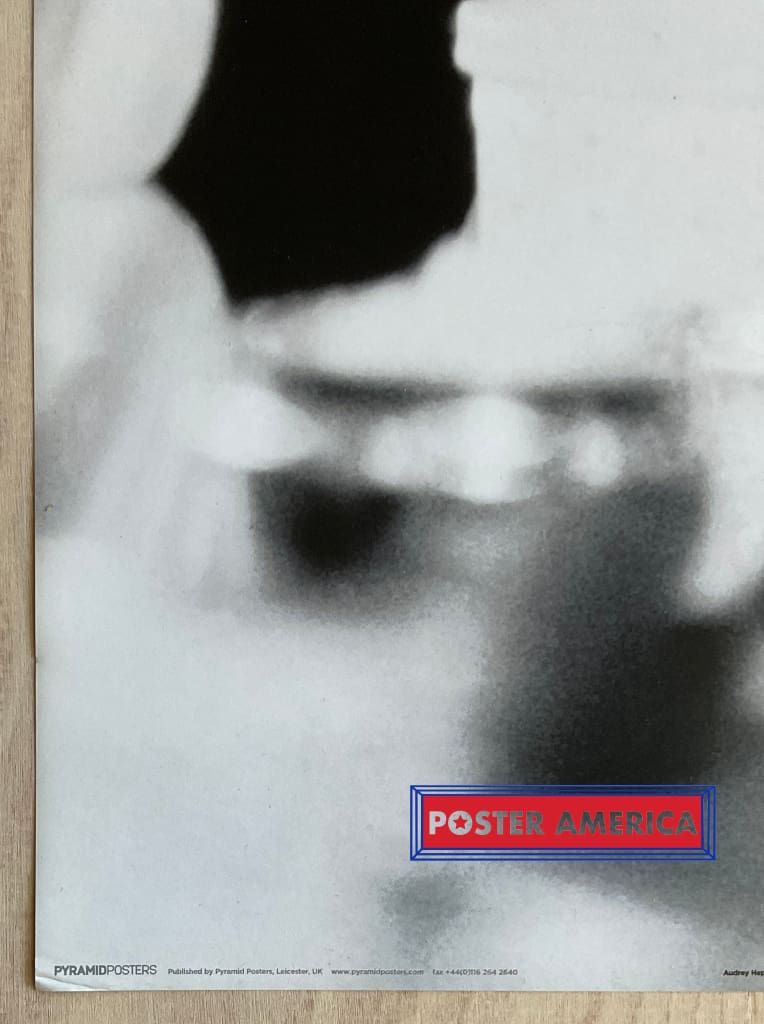 Load image into Gallery viewer, Audrey Hepburn Breakfast At Tiffanys Black &amp; White Slim Print 12 X 36
