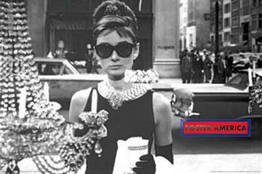 Breakfast At Tiffanys Audrey Hepburn Black & White Poster 24 X 36