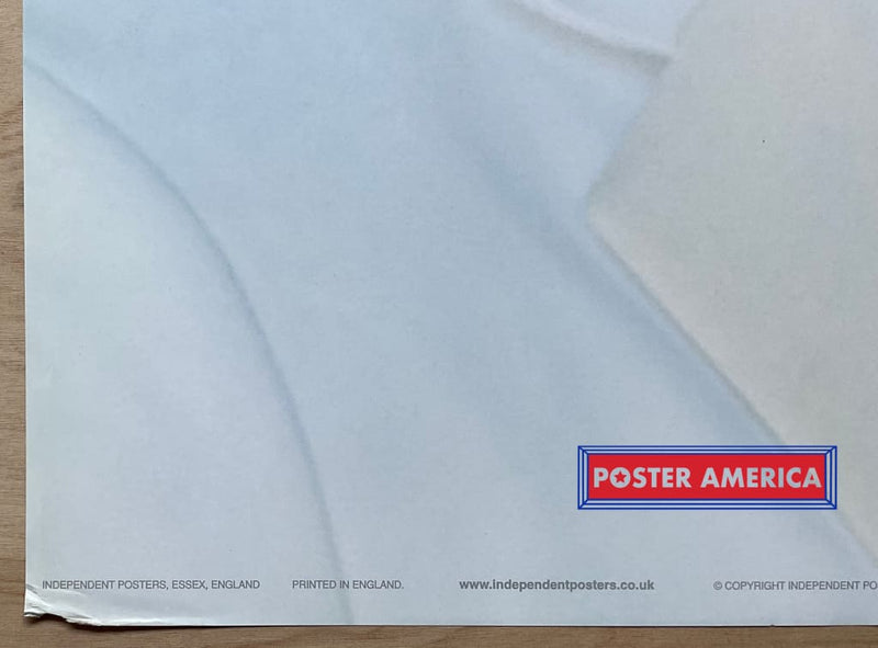 Load image into Gallery viewer, David Beckham Headshot Vintage 2003 Uk Import Poster 24 X 34
