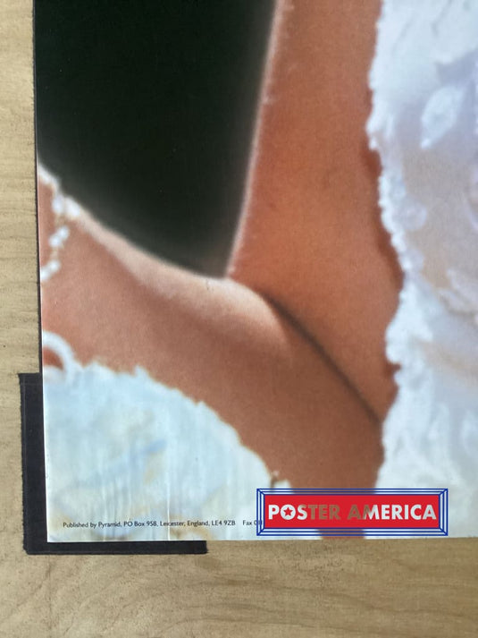 Katie Holmes Vintage 1999 Portrait Poster 24 X 34