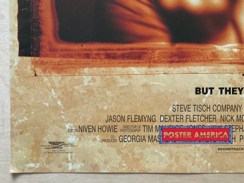 Load image into Gallery viewer, Lock Stock &amp; Two Smoking Barrels Vintage 1998 One-Sheet Movie Poster 27 X 40
