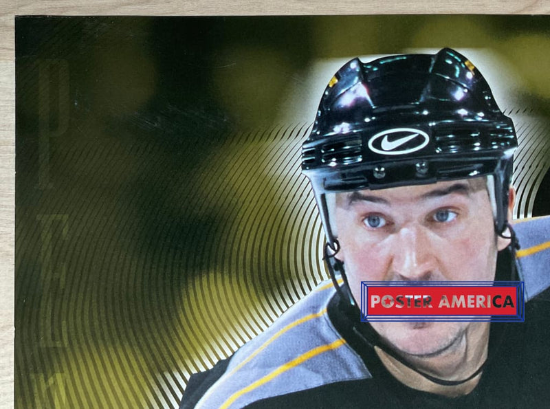 Load image into Gallery viewer, Mario Lemieux #66 Pittsburgh Penguins Vintage 2001 Hockey Poster 22.5 X 34
