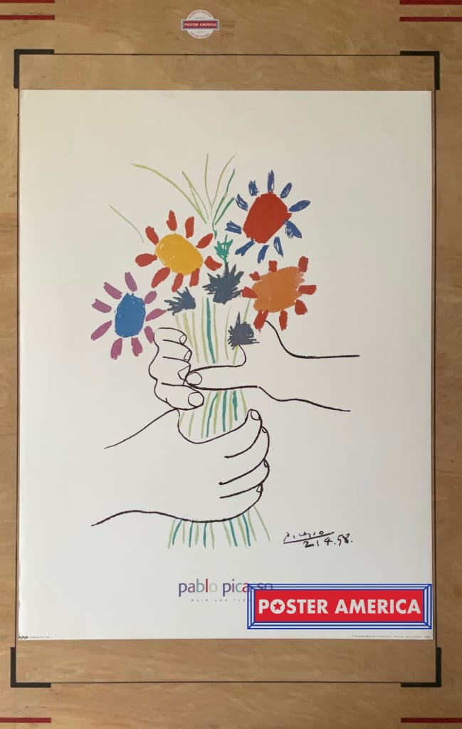 Load image into Gallery viewer, Pablo Picasso Main Aux Fleurs Art Print 23.5 X 31.5

