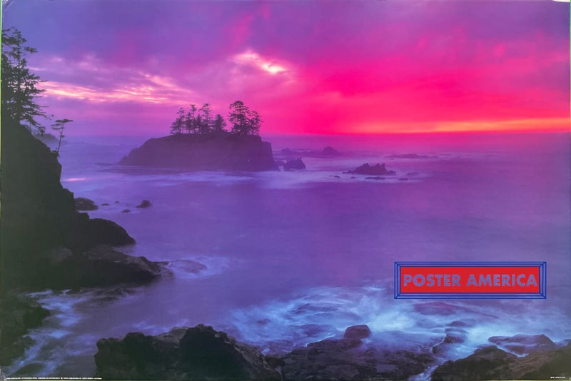 Load image into Gallery viewer, Sea Stacks On The Oregon Coast Vintage Scenic Poster 24 X 36
